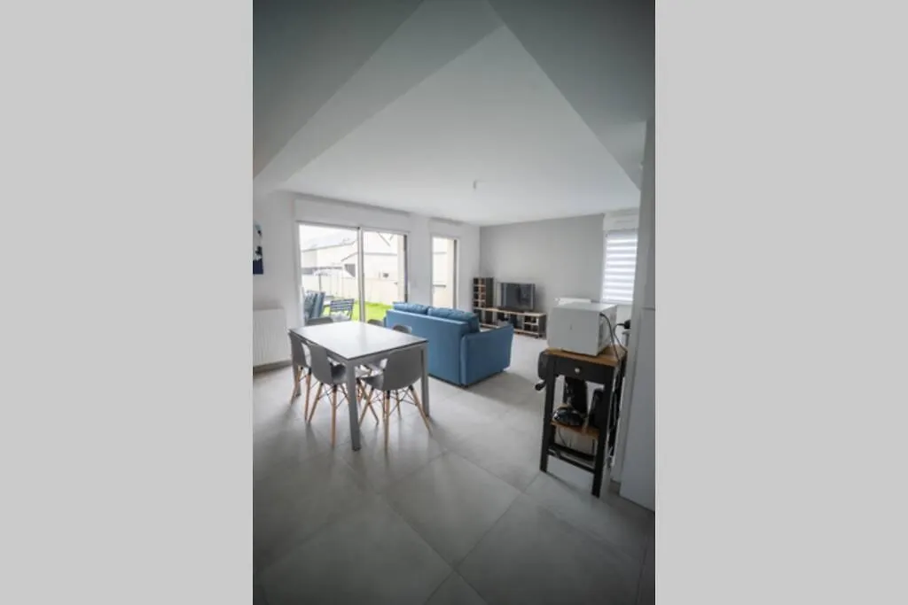 Garden Cove Apartment Saint-Malo 0*,