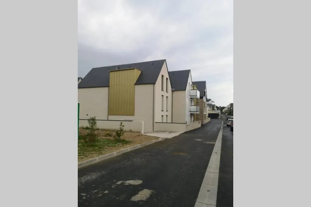 Garden Cove Apartment Saint-Malo