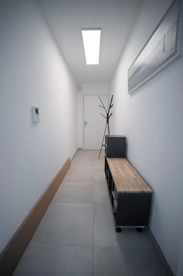 Garden Cove Apartment Saint-Malo France